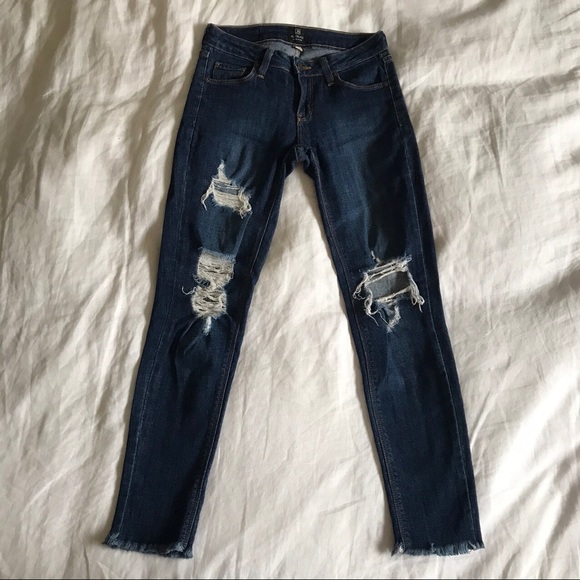 Skinny Jeans - Picture 3 of 4